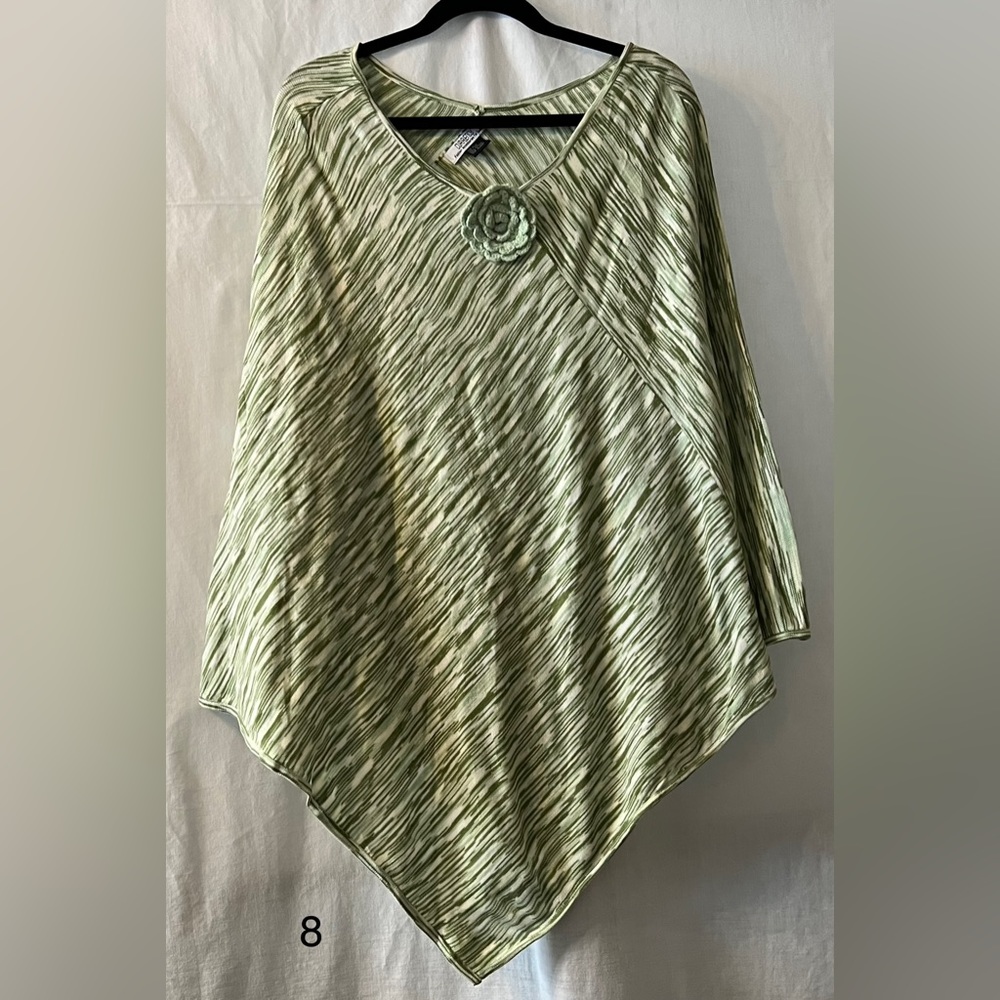 Currency Fashion Poncho.